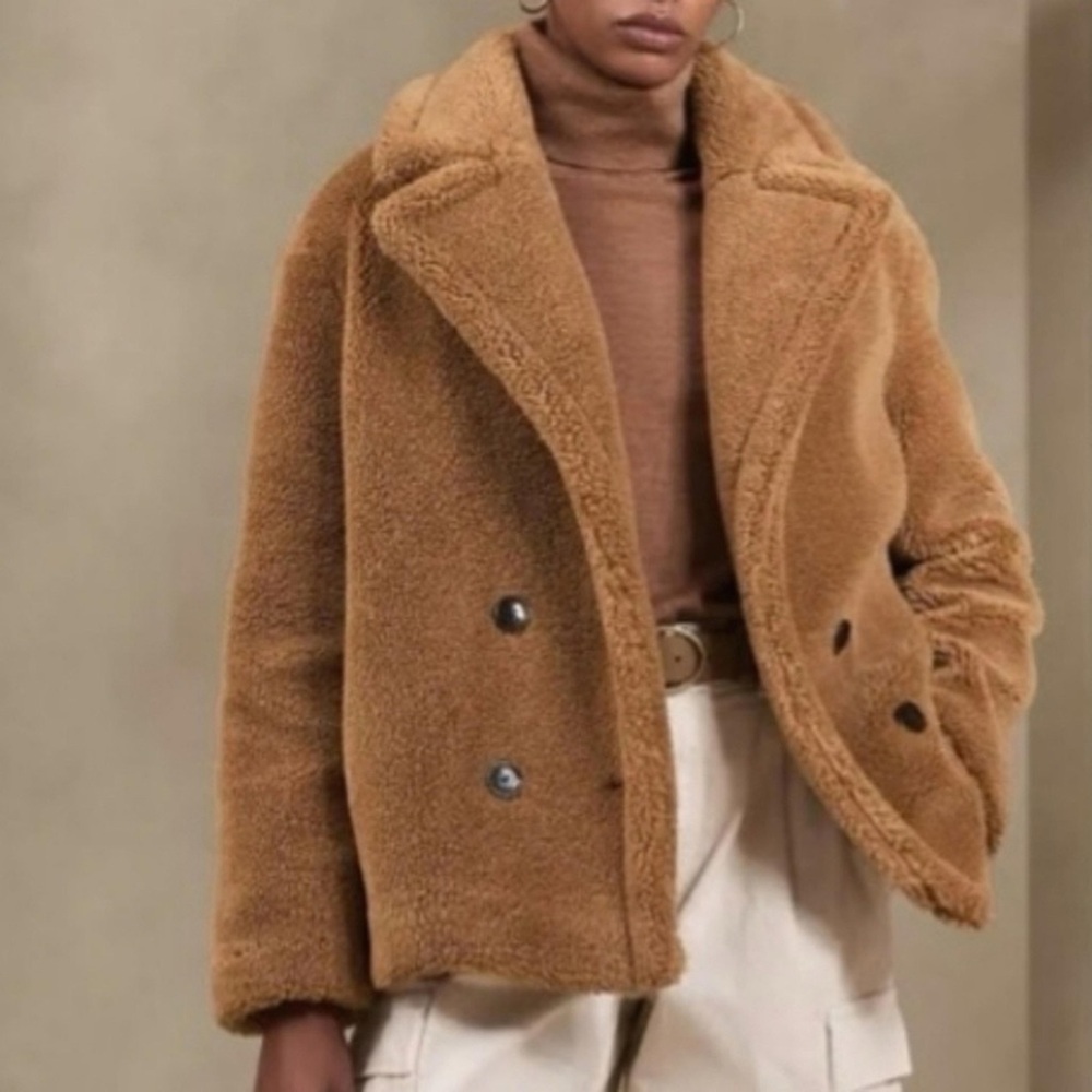 NWT Banana Republic Vintage Faux Fur Teddy Coat